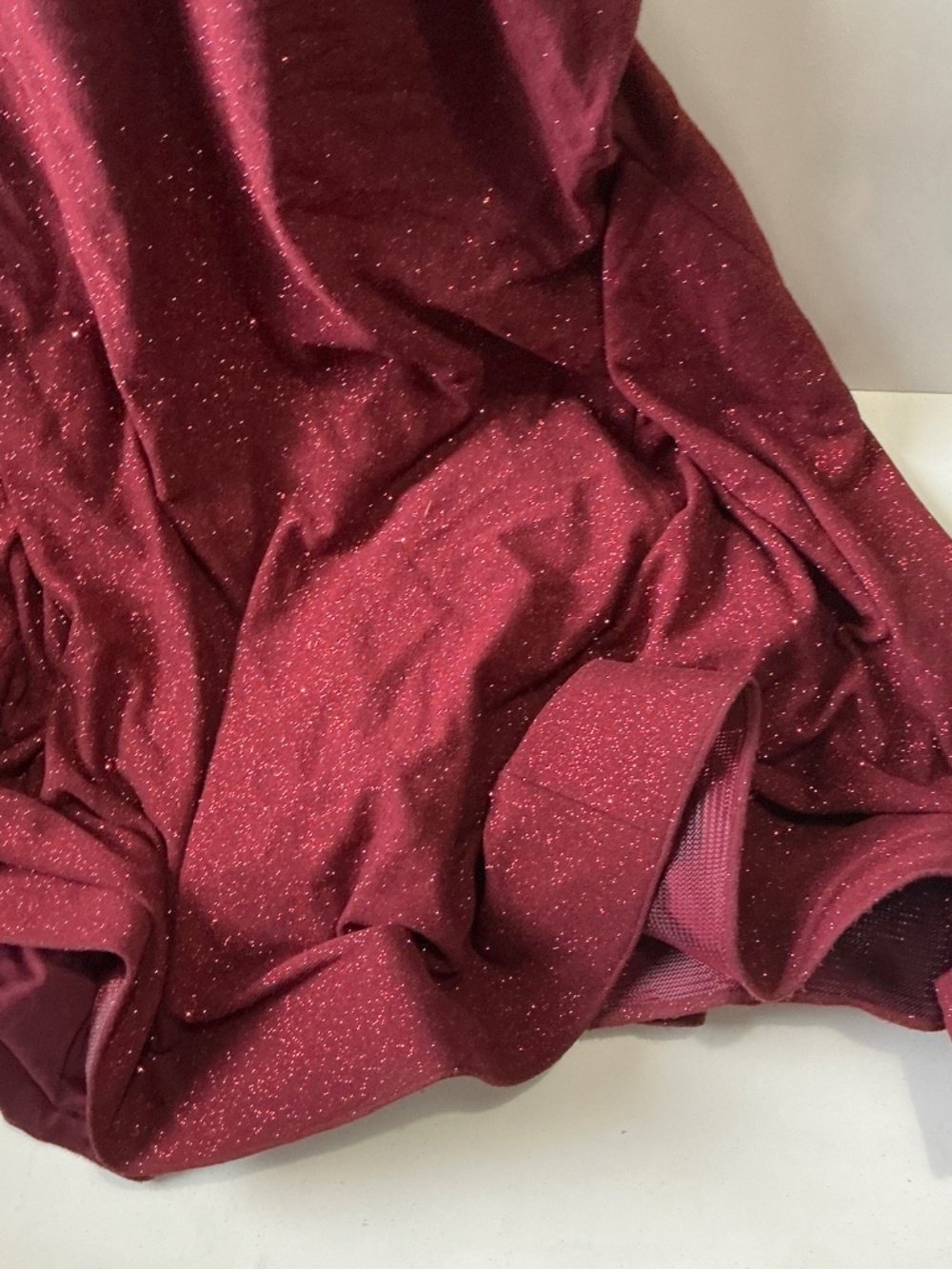 Camille La Vie wedding evening burgundy mermaid style glitter dress size 6 - Picture 6 of 9